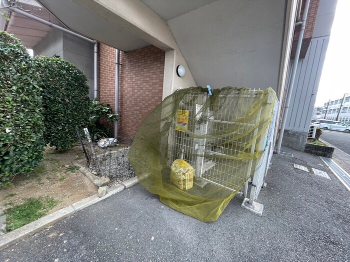 物件外観写真6　(建物設備)