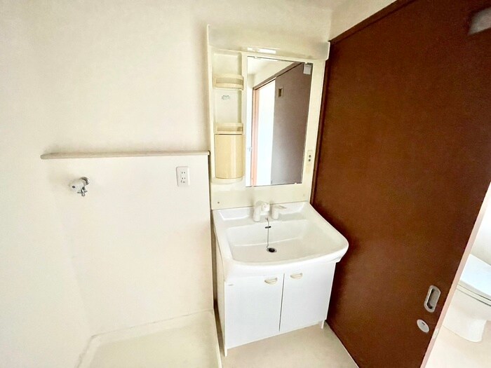 物件内観写真13　(洗面)