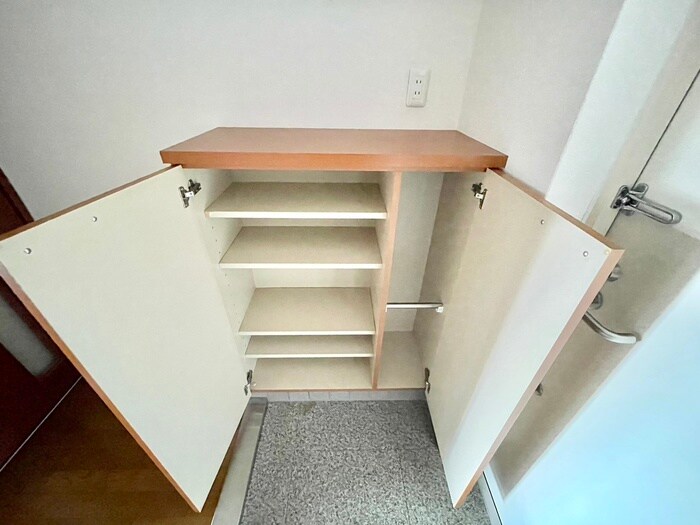 物件内観写真19　(靴箱)