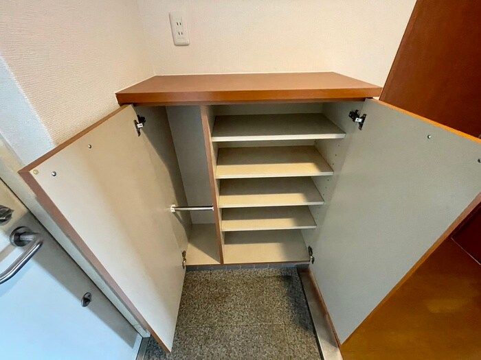 物件内観写真19　(靴箱)