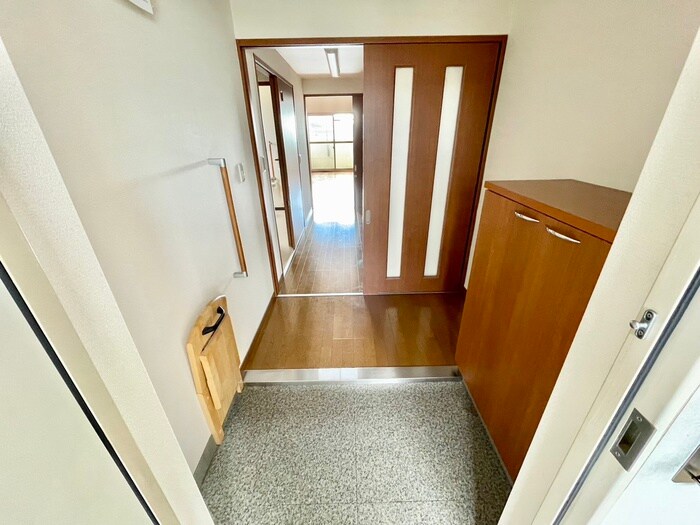物件内観写真20　(廊下)