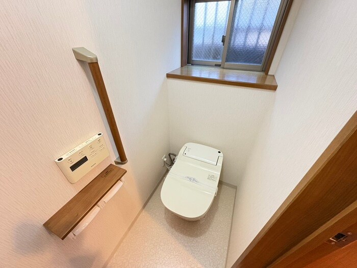 物件内観写真13　(トイレ)