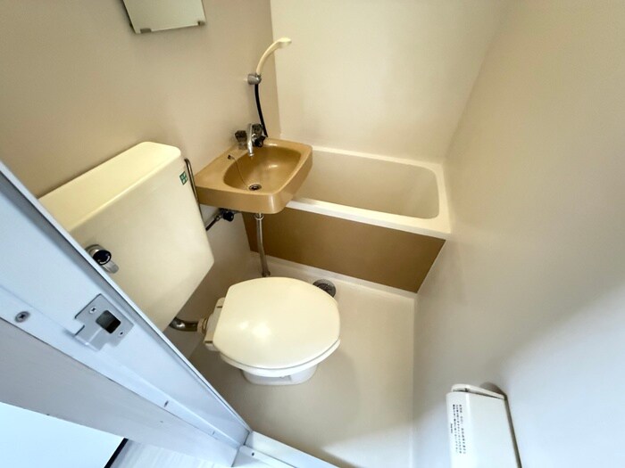 物件内観写真10　(トイレ)