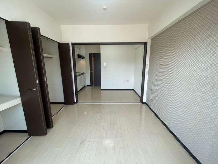 物件内観写真16　(居室)