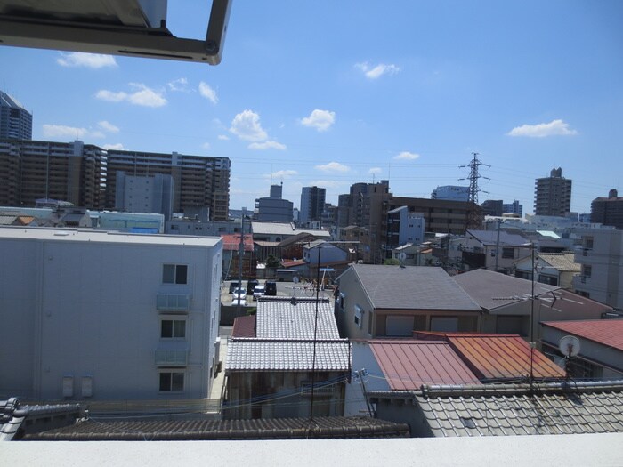 物件内観写真21　(室内からの展望)