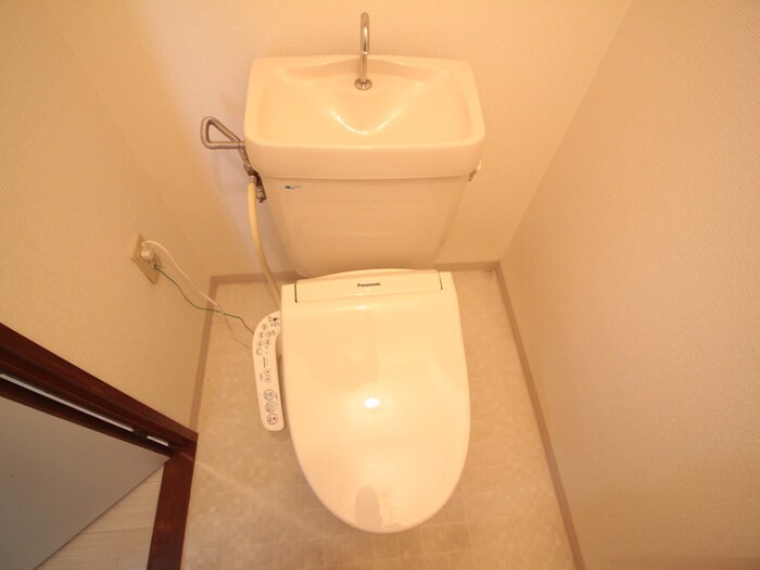 物件内観写真12　(トイレ)