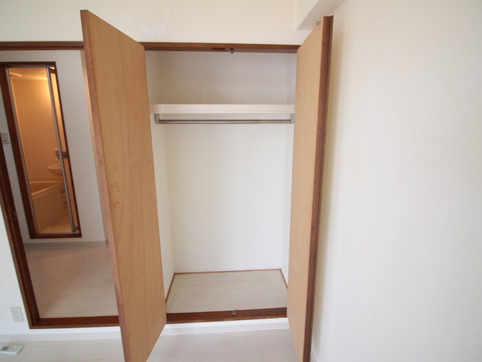 物件内観写真15　(収納)