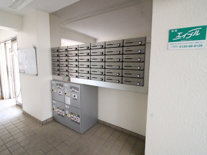 物件外観写真4　(建物設備)