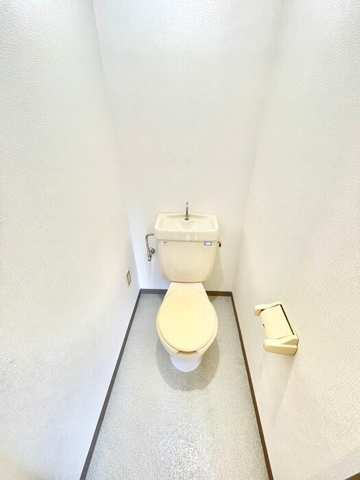 物件内観写真11　(トイレ)