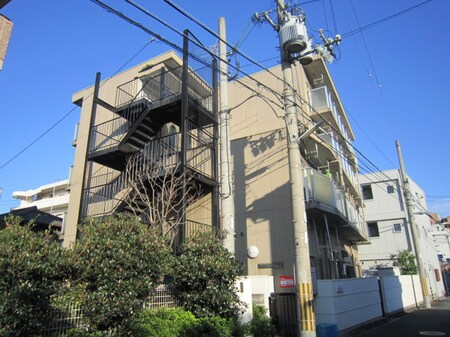 シャトー金城外観写真
