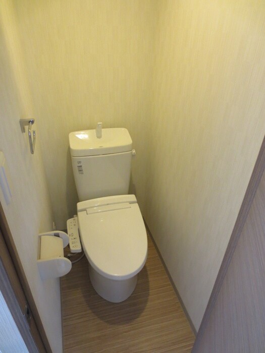 物件内観写真11　(トイレ)