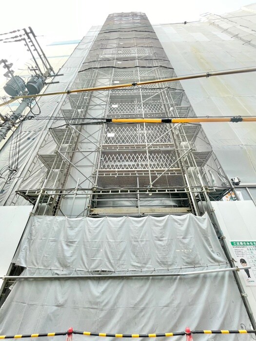 物件外観写真2　(建築中)