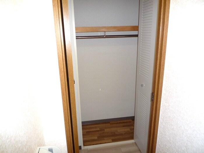 物件内観写真15　(収納)