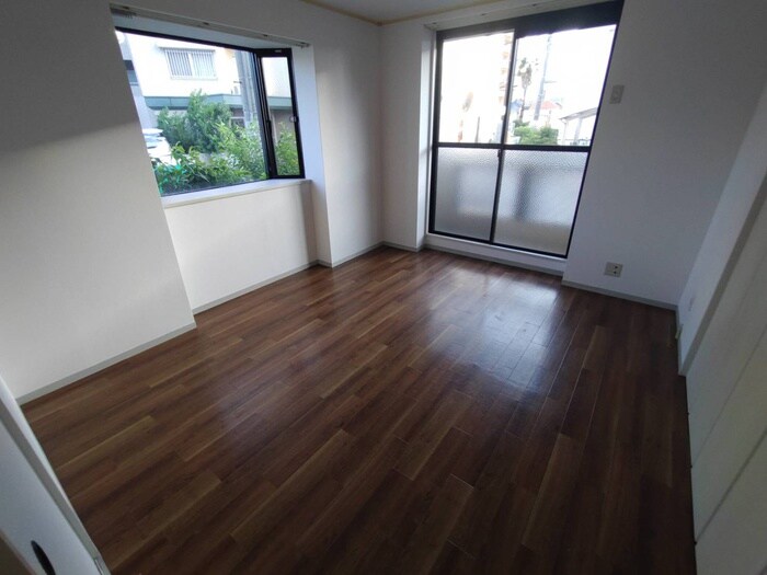 物件内観写真11　(居室)