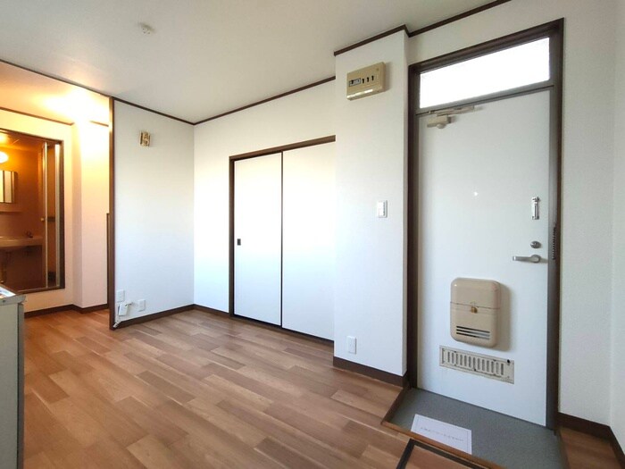 物件内観写真14　(居室)