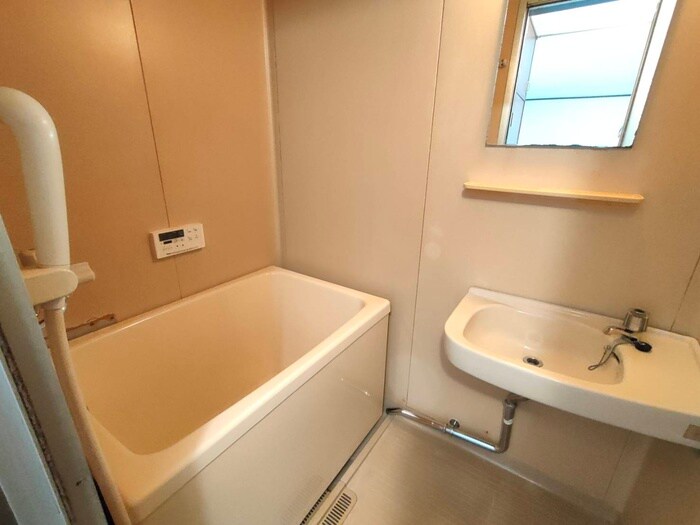 物件内観写真16　(洗面)