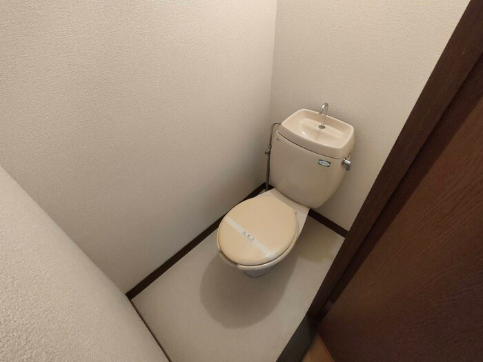 物件内観写真18　(トイレ)