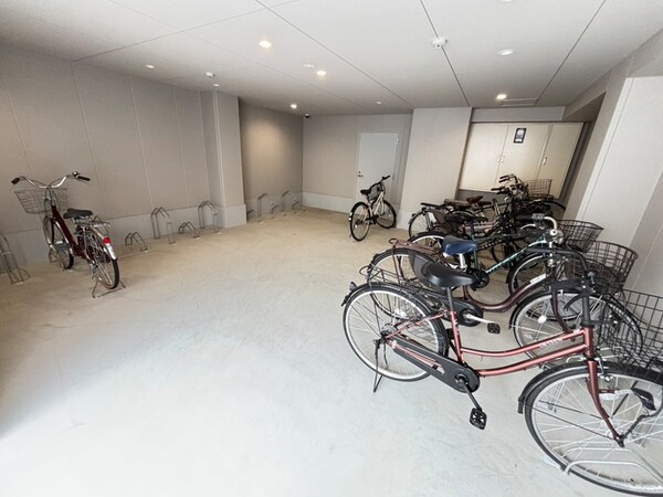 駐輪場