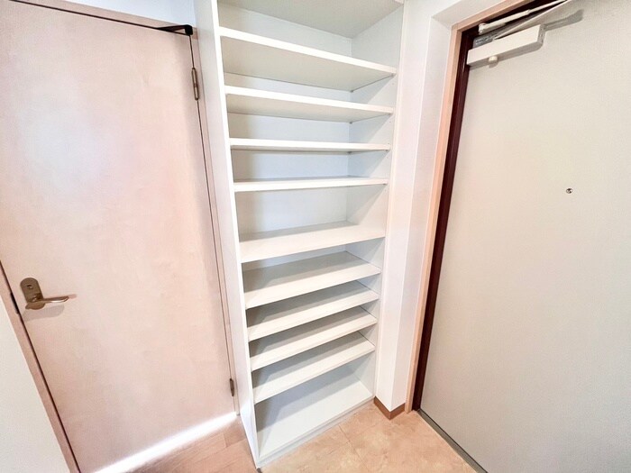 物件内観写真20　(靴箱)