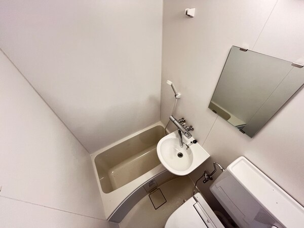 バス／シャワールーム等