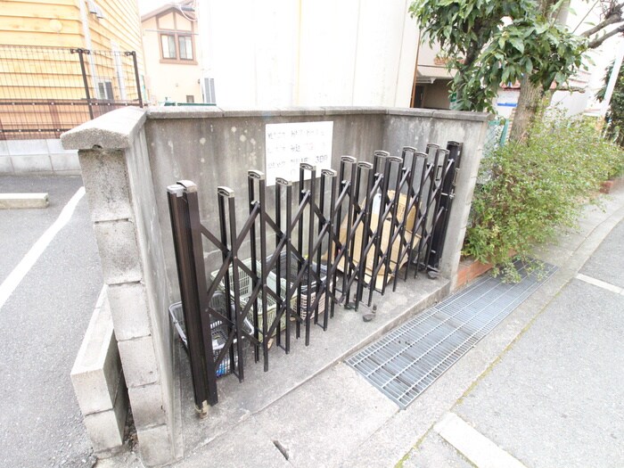 物件外観写真6　(建物設備)