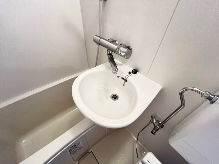 物件内観写真10　(洗面)