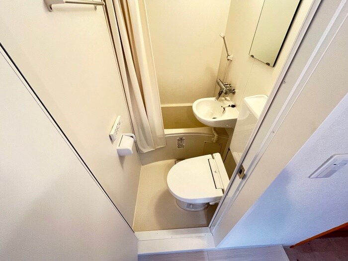 物件内観写真14　(トイレ)