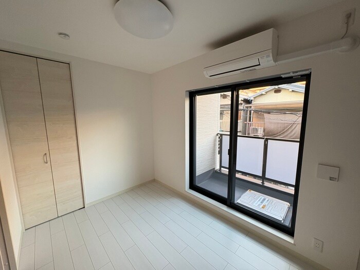 物件内観写真14　(居室)