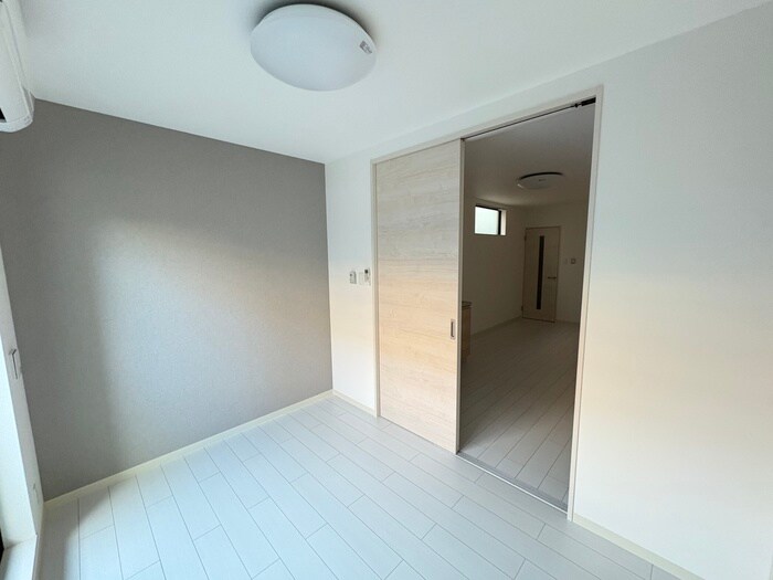 物件内観写真15　(居室)