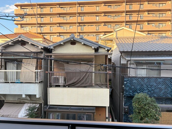 物件内観写真20　(室内からの展望)