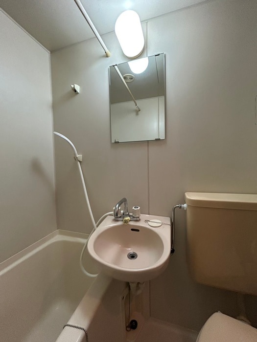 物件内観写真13　(洗面)