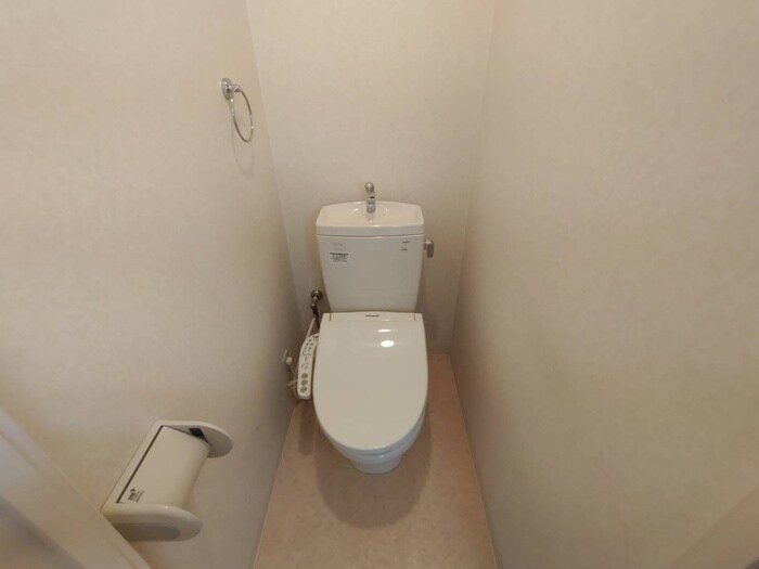 物件内観写真14　(トイレ)