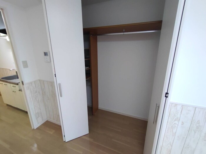 物件内観写真15　(収納)