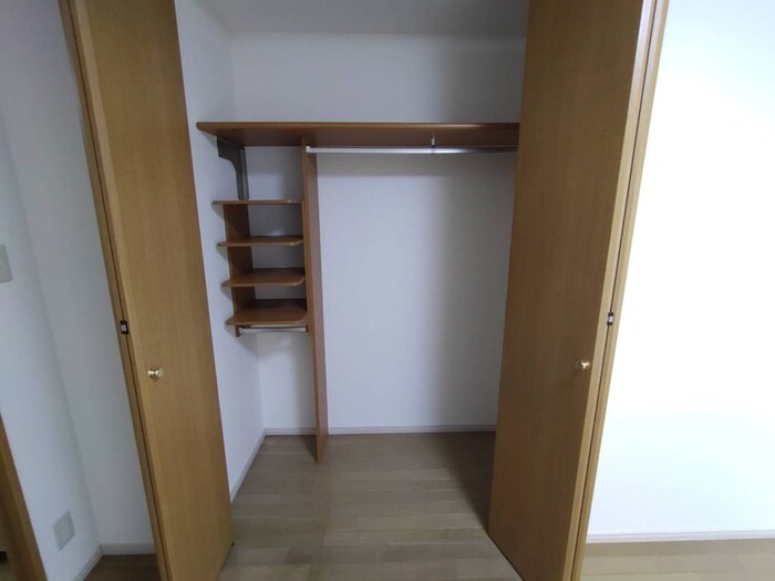 物件内観写真15　(収納)