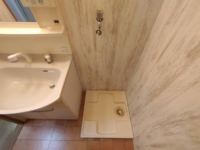 物件内観写真19　(洗濯機置場)