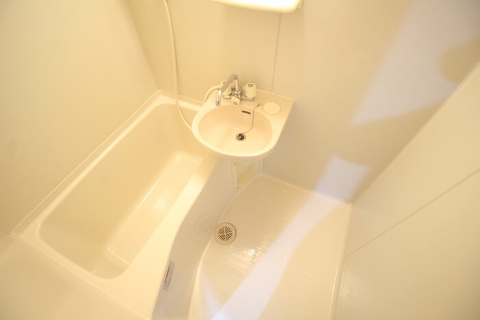 物件内観写真8　(バス／シャワールーム等)