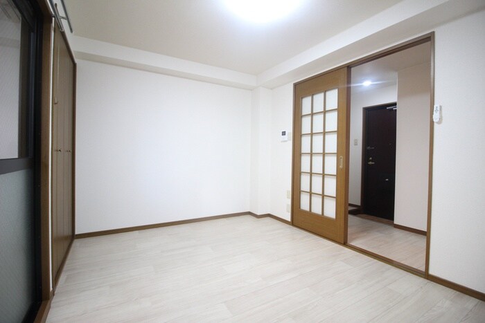 物件内観写真17　(廊下)