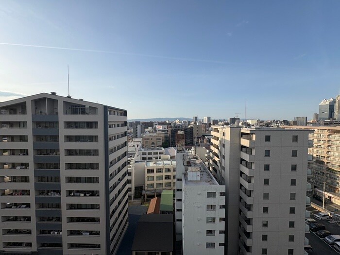 物件内観写真21　(室内からの展望)