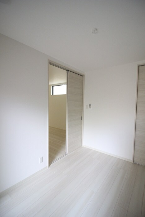 物件内観写真18　(居室)