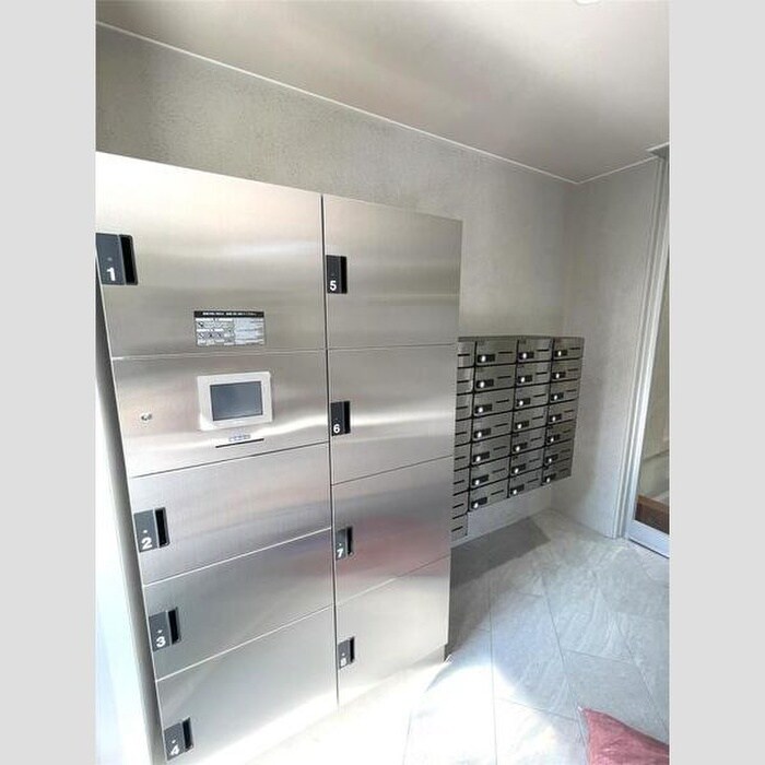 物件外観写真4　(建物設備)