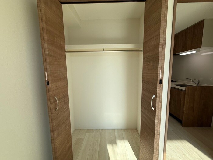 物件内観写真11　(収納)