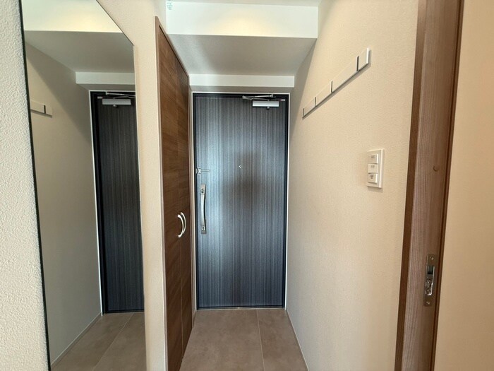 物件内観写真19　(玄関)