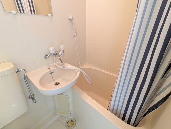 物件内観写真12　(バス／シャワールーム等)