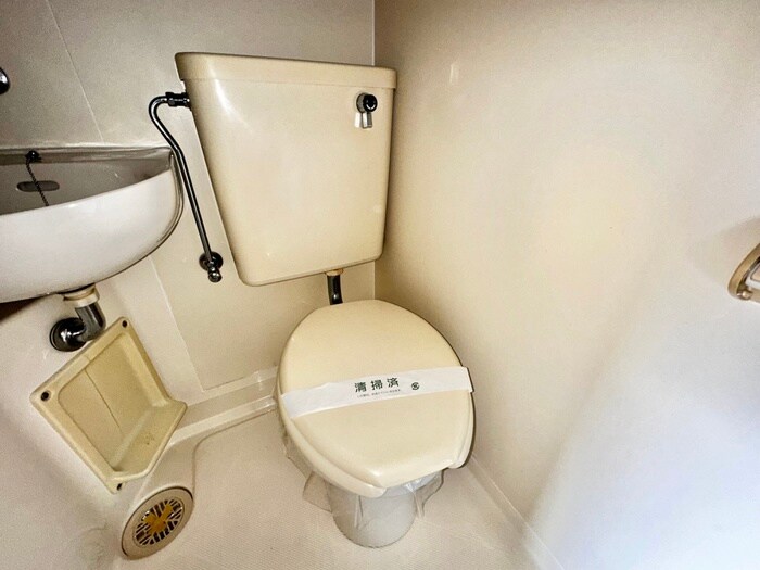 物件内観写真12　(トイレ)