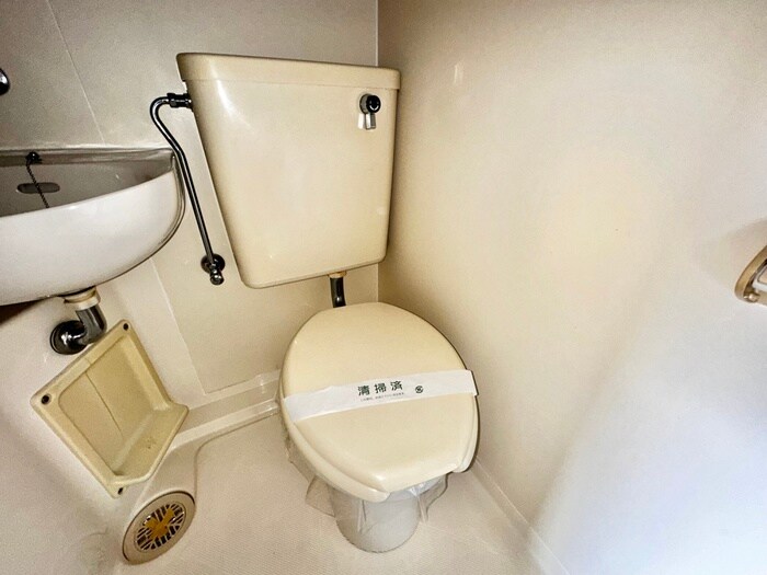 物件内観写真14　(トイレ)