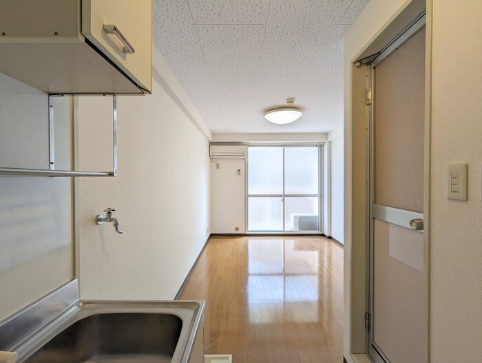 物件内観写真20　(廊下)