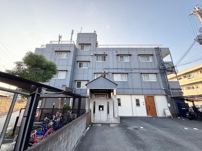 物件外観写真3　(外観写真)