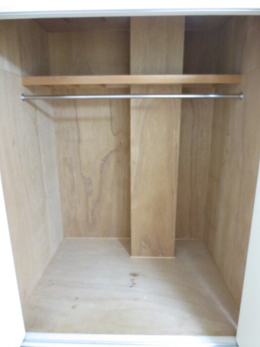 物件内観写真10　(収納)