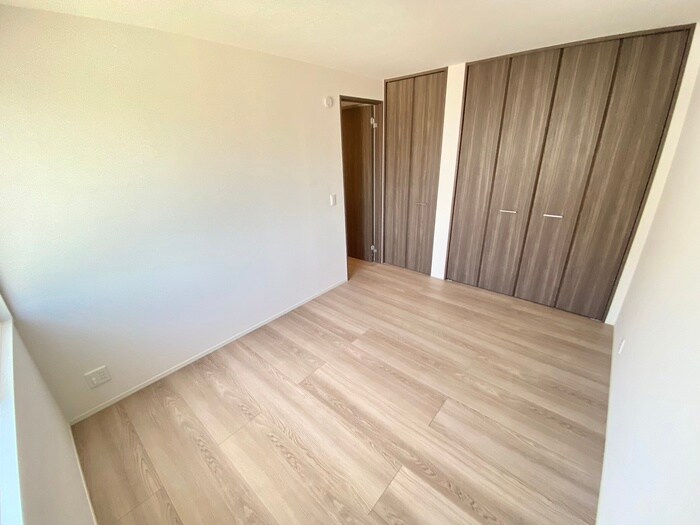 物件内観写真11　(居室)