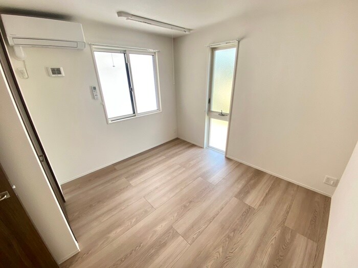 物件内観写真11　(居室)